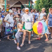 La festivalul de înghețată - cusute - costume de la etichete