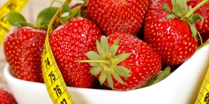 Beneficiile și efectele căpșunilor asupra sănătății femeilor și bărbaților