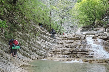 Pazad cascade coordonate și fotografii, ce să vezi și unde sunt cascadele din Pshad