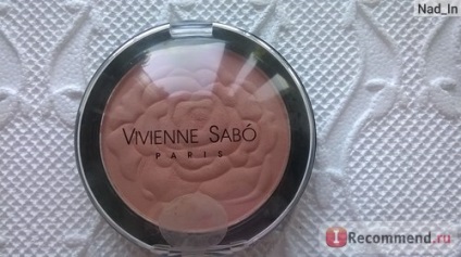 Blush Vivienne Sabo rózsa de velúr - «kiváló költségvetési pír az illata a rózsa az árnyékban №21