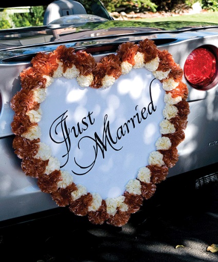 Esküvői kocsik díszítése saját kezűleg - február 13, 2011 - online áruház esküvői kalapok és