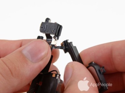 Înlocuirea portului de încărcare și a conectorului audio pentru iPhone 5