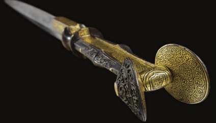 10 A mai napig fennmaradt középkori fegyverek legdrágább példányai