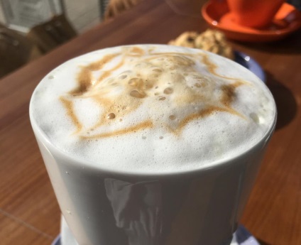 7 Toppings pentru cafea, care va ajuta la începerea zilei într-un mod nou