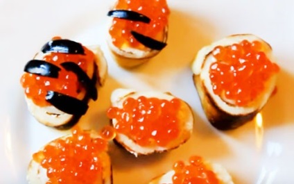 Clatite cu caviar Reteta de gustare de revelion cum sa preparati clatite cu caviar rosu