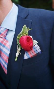 Boutonniere de la fotografie bujorului, idei cum să vă faceți propriile mâini