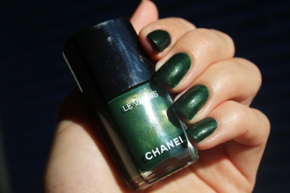 Chanel le vernis 536 emeraude, emerald de vară