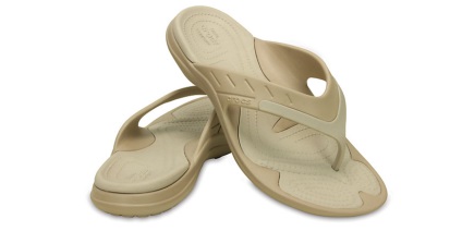 Crocs - pantofi de marca pentru naturi practice