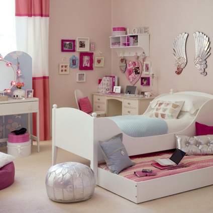 Design interior pentru camera de copii pentru fete cu exemple de fotografie