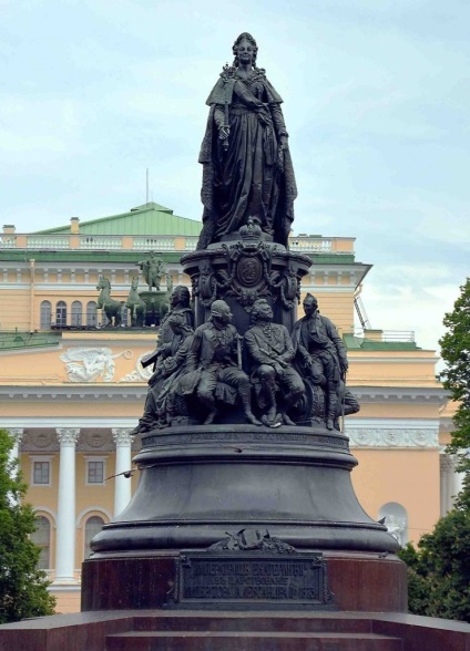 Катерина велика, реформи і політика в правління Катерини ii, пам'ятник імператриці