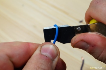 Instrument de decupare pentru cablu, cuțit ly25-6
