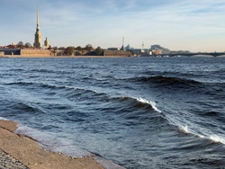 Informații interesante despre ce râu este situat în Sankt-Petersburg, semnificația orașului non-viață
