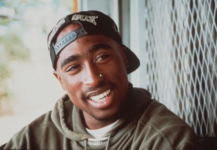 Cum sa schimbat stilul rapperilor în comparație cu anii '90 - Shakur Tupac