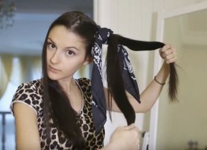 Cum de a învârti părul fără ciorapi și curbători