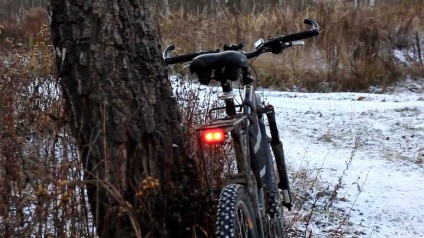 Care să alegeți lanterna pentru bicicleta din spate și față