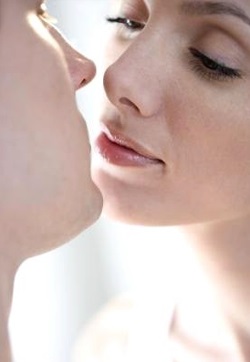 Cum să sărut o fată dreapta! Sursa de bună dispoziție