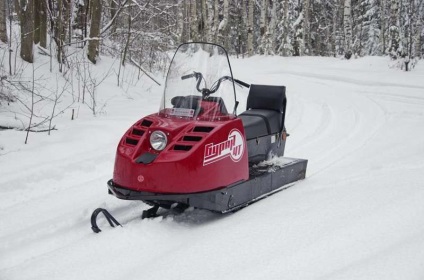 Cum să schimbați în mod independent snowmobilul de snowmobile, snowmobilele companiei