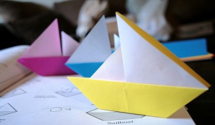 Cum să faci o lecție video cu barca pe hârtie
