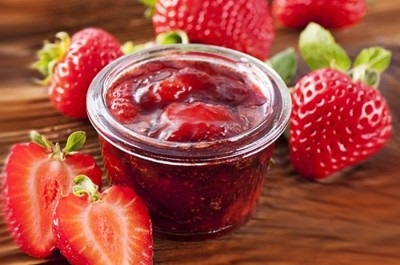 Strawberry jam reteta este delicioasa, gros - blanks pentru iarna