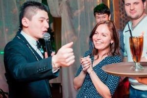 Coreean nunta 30000r, asiandi, aniversare de 60 de ani, la Moscova cu un cantec de conducere, toastmaster, coreeană și