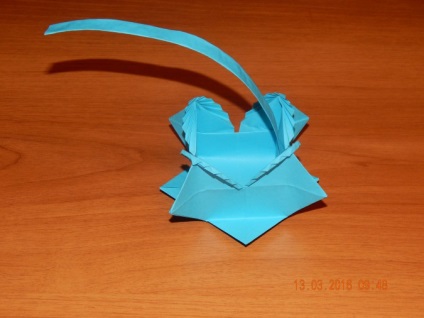 Kosár húsvéti tojások a origami technikával