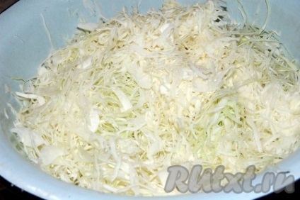 Sauerkraut pentru iarnă - o rețetă cu o fotografie