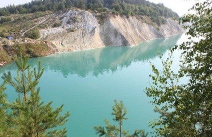 Lacurile cretacice - fotografii, comentarii și traseu