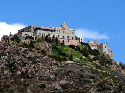 Mănăstirea Stavrovuni în Cipru istorie, descriere, fotografie