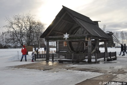 Muzeul de arhitectură din lemn și casa comerciantului Agapov din Suzdal