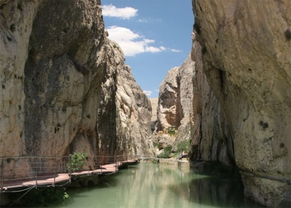 Parcul național canyon köprülü, defileu la 92 km de Antalya