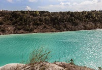 În turism, carierele de cretă din Belarus sunt Vakovykavysk, Soligorsk, mesteacan