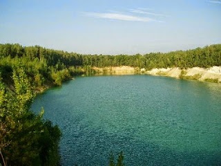 În turism, carierele de cretă din Belarus sunt Vakovykavysk, Soligorsk, mesteacan