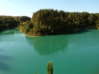 În turism, carierele de cretă din Belarus sunt Vakovykavysk, Soligorsk, mesteacan