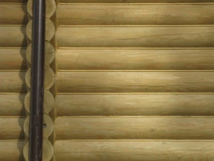 Izolarea fonică a pereților caselor din lemn, deoarece este plasată cu izolație interioară și exterioară