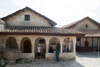 Pestera orașului Chufut-Kale