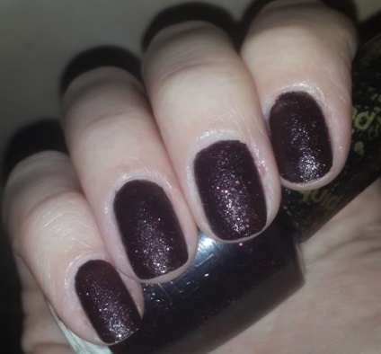 Sandy nail polish (umbra nl m5 stai noaptea) de la opi - recenzii, fotografii și preț