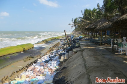 Hoi An beach