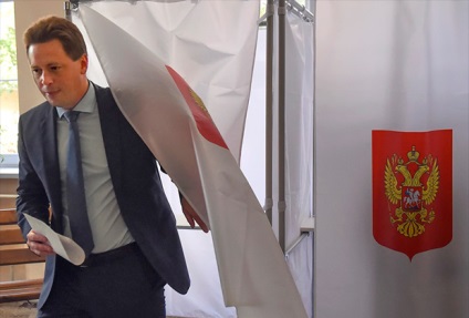 De ce a fost fostul deputat fericit cu scandalul a părăsit cursa preelectorală în Sevastopol Crimeea