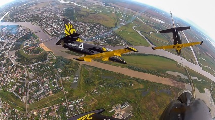 Flying pe un luptător, știri de fotografie