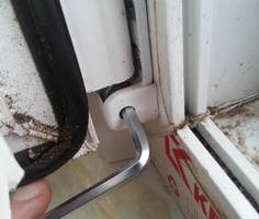Repararea și reglarea ferestrelor