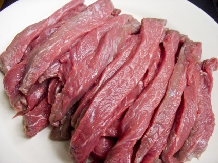 Tăiați carnea pe fibre așa cum este corect să faceți, revista