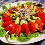 Avokádó saláta garnélarák, a recept egy fotó ízletes