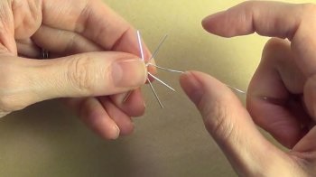 Cercei în formă de pânză de păianjen din sârmă cu propriile mâini, propriile mâini