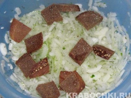 Shish kebab din carne de porc marinate în ceapă