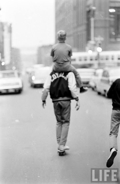 Skateboarding din anii 1960 în New York de la eppridge