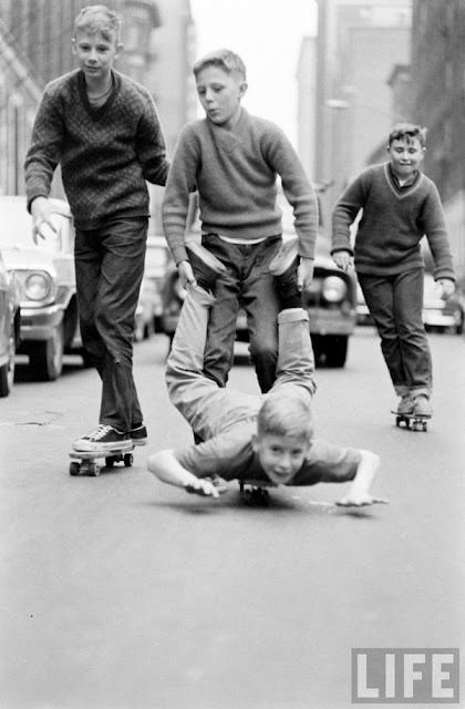 Skateboarding din anii 1960 în New York de la eppridge