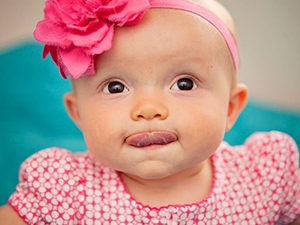 Gyakorlatok nyúlik a nyelv alatti frenulum, logopédia, wellness blog (nyújtás) Gyakorlatok nyúlik a nyelv alatti frenulum, logopédia, wellness blog