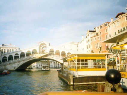 Veneția - un oraș uimitor pe apă, o revistă online pozitivă
