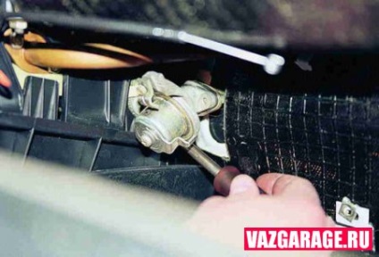 Înlocuirea sobei radiatorului VAZ 2107