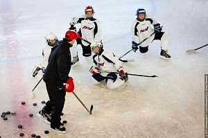 Zelenograd, datsyuk și bryzgalov au arătat cum să pregătească jucători de hochei - rapoarte foto și video